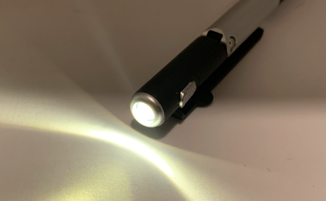 ダイソーのタッチペン4in1が話題になってる！？