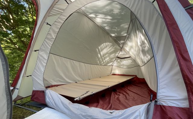 Naturehike のテントとコットの組み合わせ