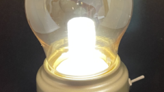 ３度目の正直　ようやく来たビンテージバルブライトはイマイチかな