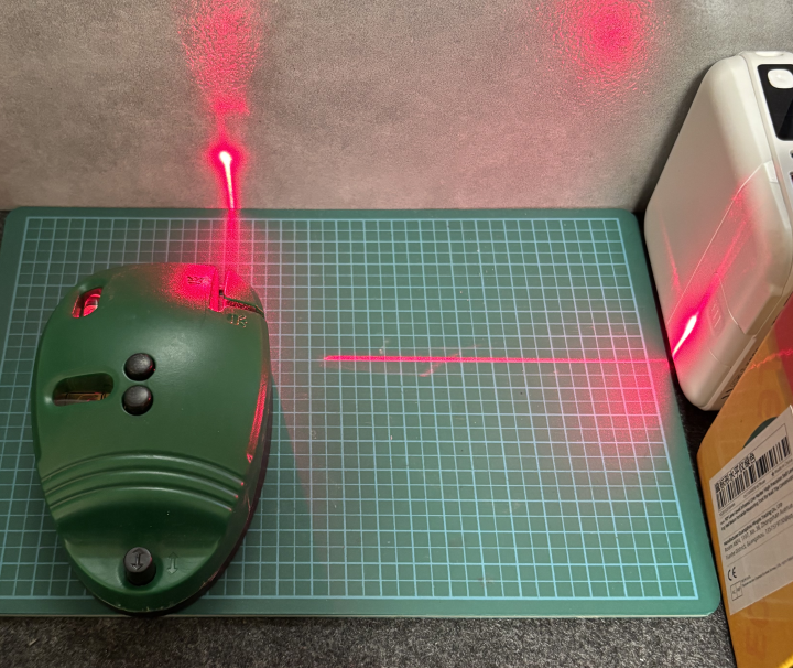 アリエク第5弾はレーザーラインマーカー